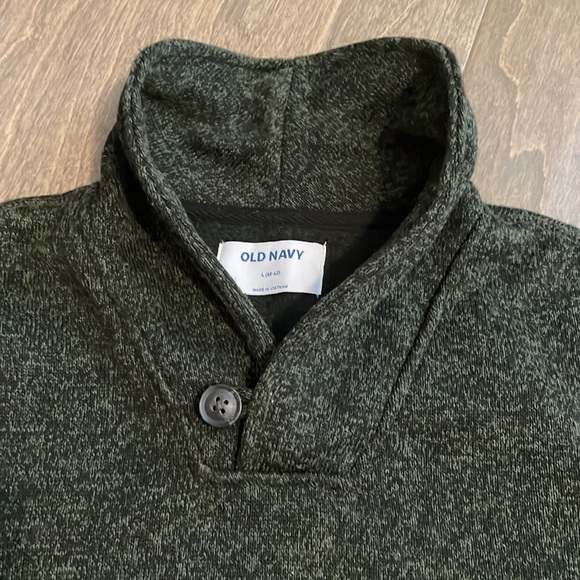 Boys Old Navy Sweater - Picture 3 of 4